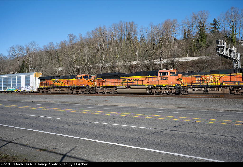 BNSF 8520